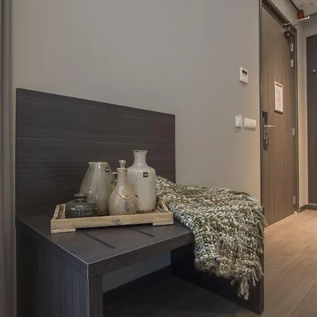 Отель Hotel Bladel 3*